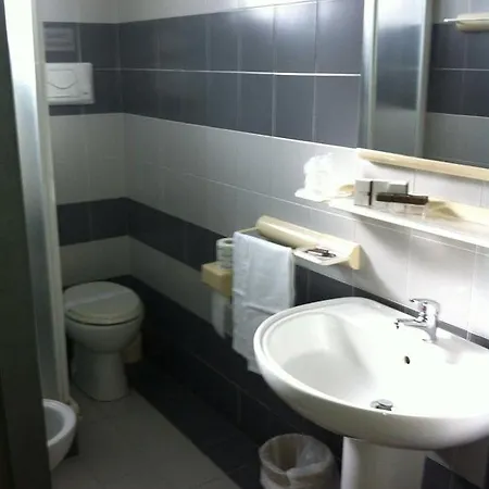 Fly Cagliari Hotel 3*