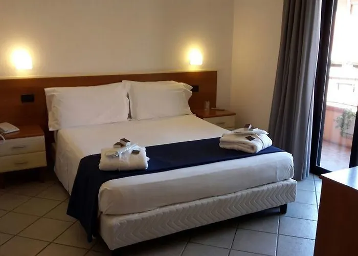 Fly Cagliari 3* 阿塞米尼