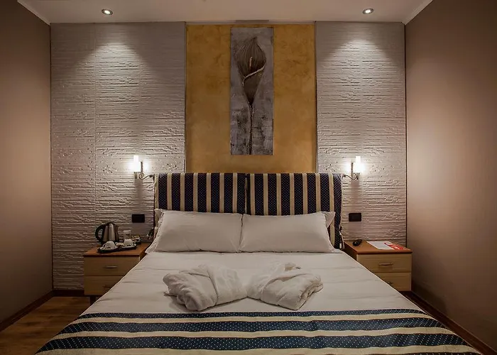 Fly Cagliari 3* 阿塞米尼