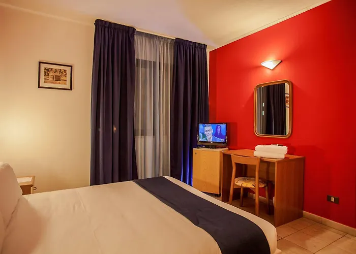 Fly Cagliari 酒店 阿塞米尼