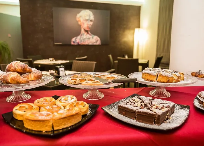 Fly Cagliari 酒店 阿塞米尼