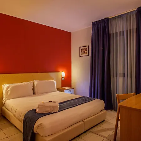 Fly Cagliari Отель 3*