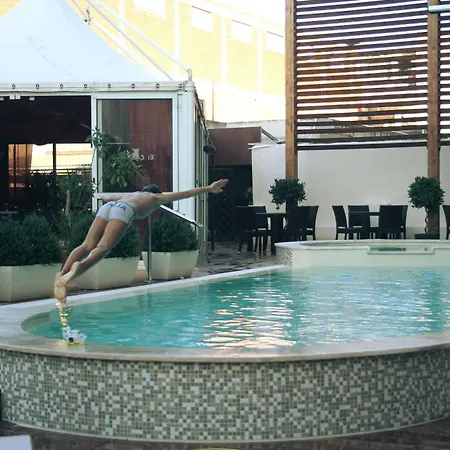 Отель Fly Cagliari